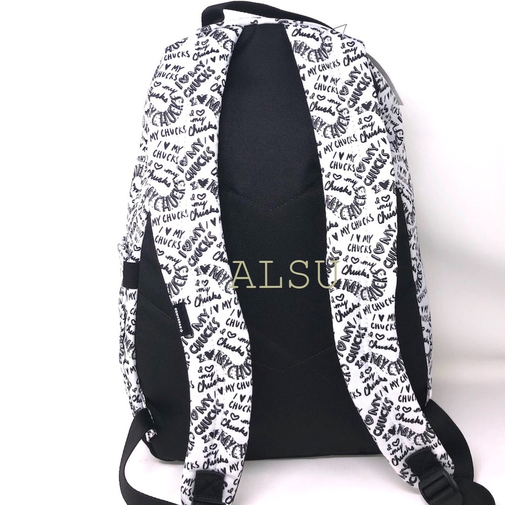 Converse Women’s Go Backpack I 🖤 my chucks - Picture 4 of 7
